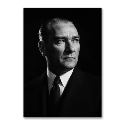 Sinematik Siyah Beyaz Atatürk Portresi Kanvas Tablo
