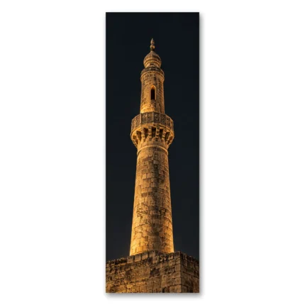 Taş Minare ve Işık Dikey Panoramik Kanvas Tablo